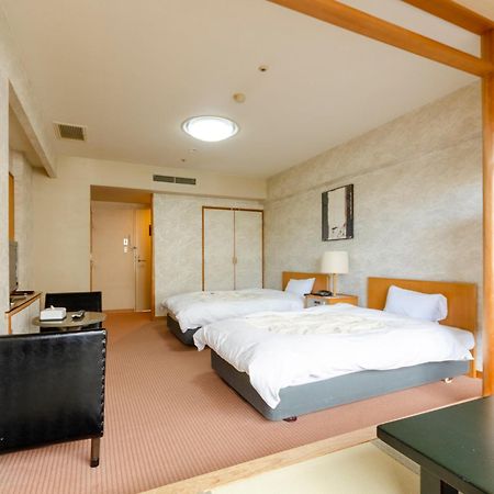 Hotel Ravie Kawaryo Ito  Esterno foto