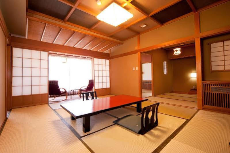 Hotel Ravie Kawaryo Ito  Esterno foto